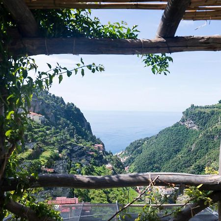 Villa Admiring Amalfi Scala Exterior foto