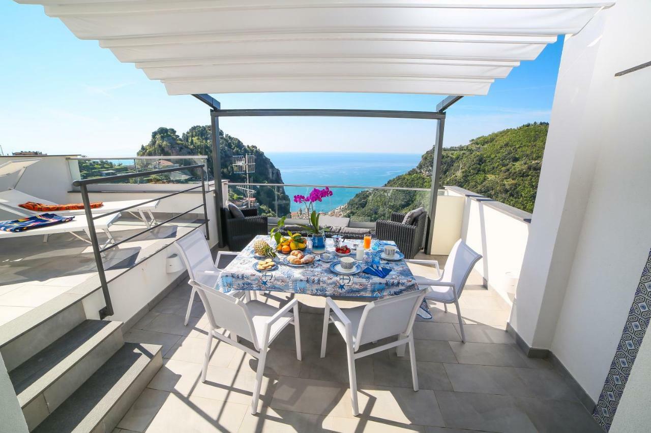 Villa Admiring Amalfi Scala Exterior foto