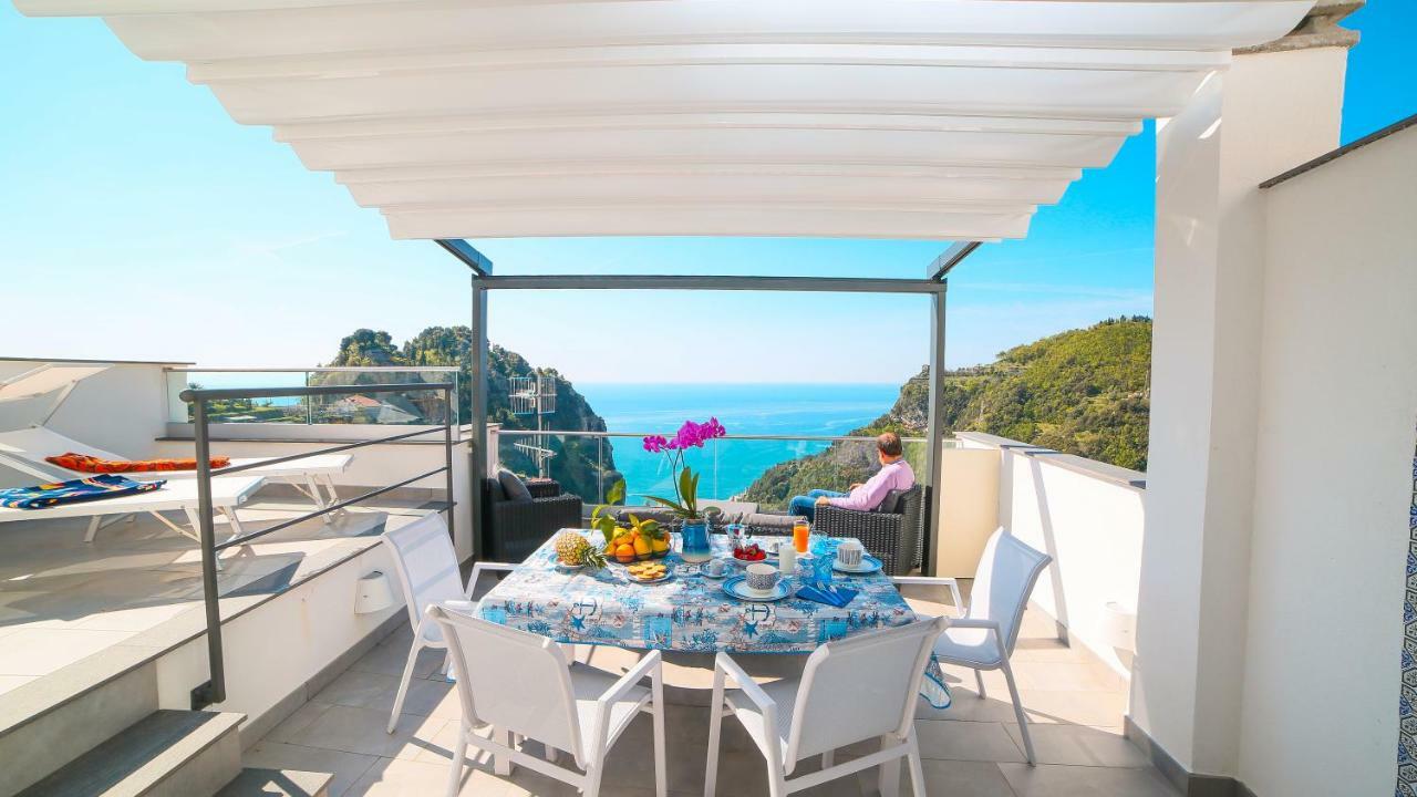 Villa Admiring Amalfi Scala Exterior foto
